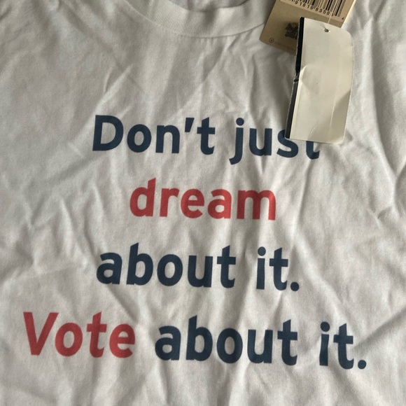 Levis Tee Shirt Voting - Picture 2 of 9